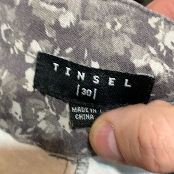 3for$20 jeans style pants  size 30 (not plus size regular 30) - Picture 3 of 3